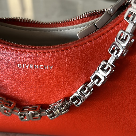 GIVENCHY Authentic Mini Moon Cut Out Bag in leather and chain Dark Orange - Picture 3 of 6